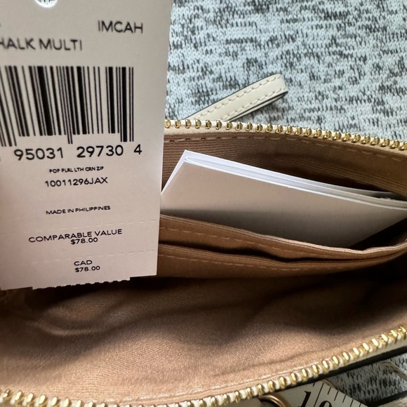 Coach C6045 IM/Chalk  multi Pop Furl leather wristlet. - Picture 5 of 7